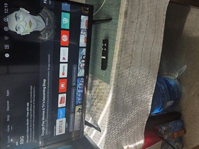 TCL 32 INCHES SMART TV, year 2022