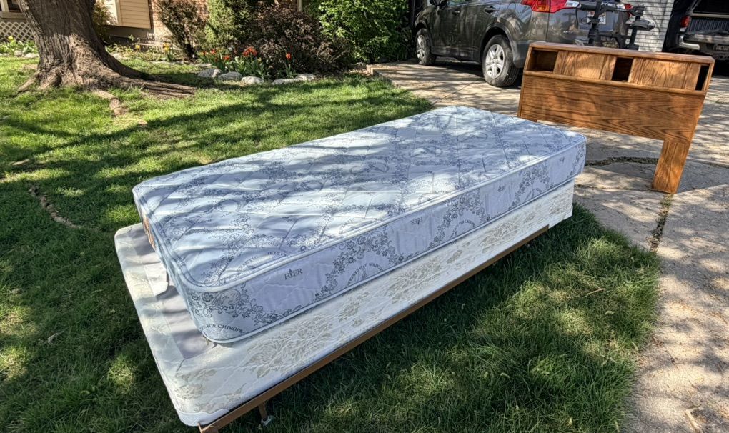 FREE Twin Bed Frame And Mattresses