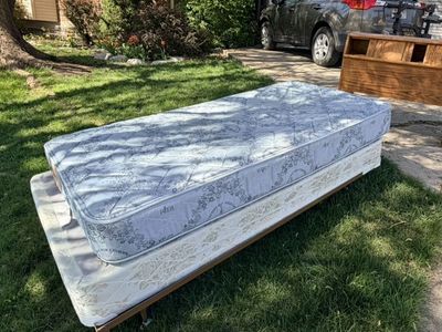 FREE Twin Bed Frame And Mattresses