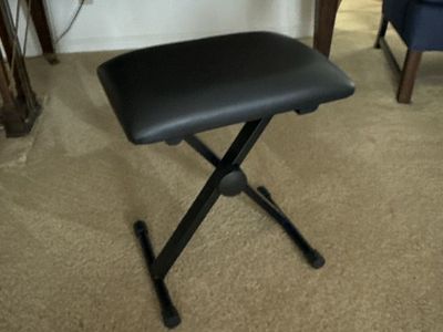 Bench For Electronic Keyboard/Piano