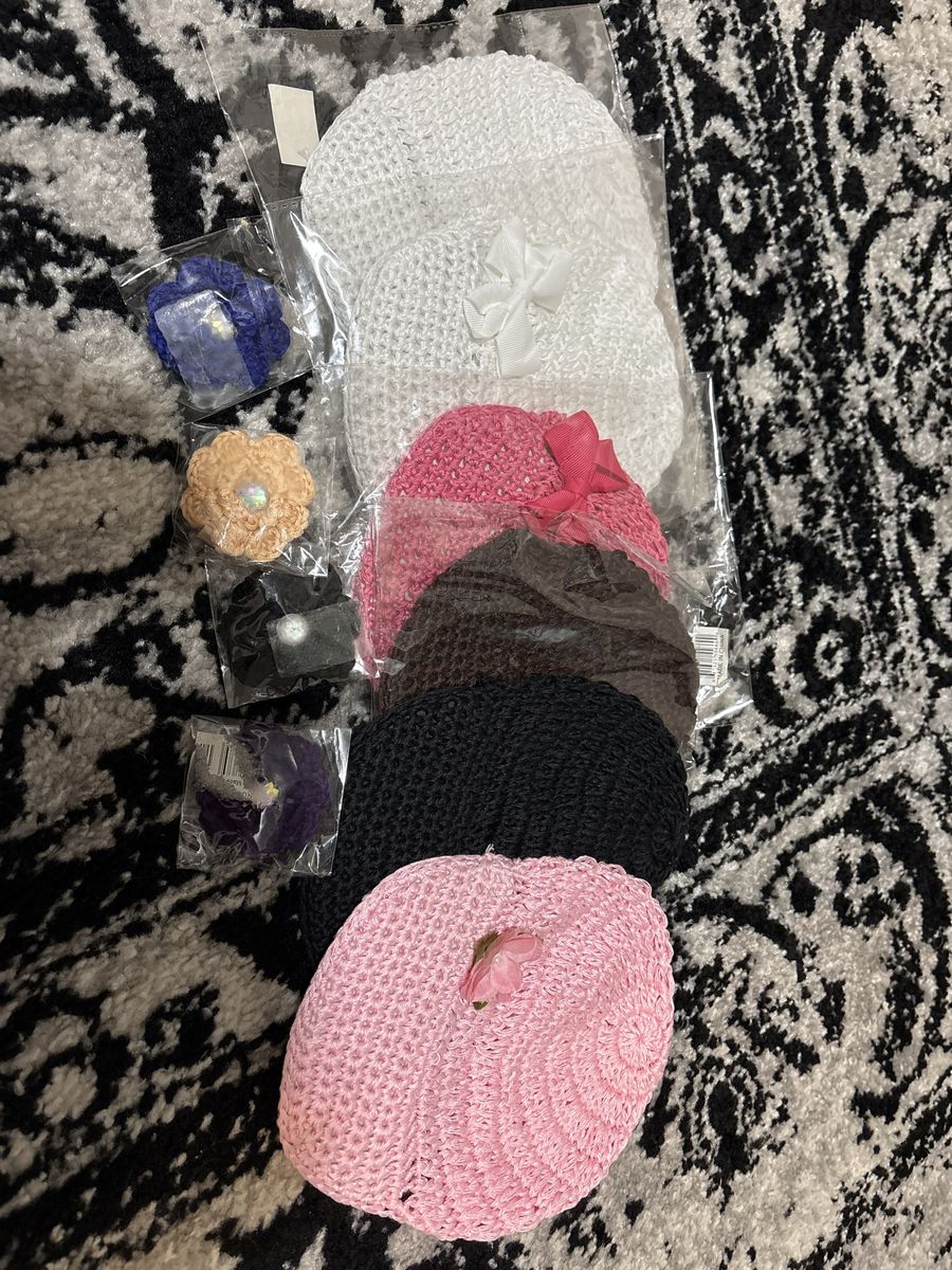 Baby Girl Crochet Hats and Bow Hair Clips