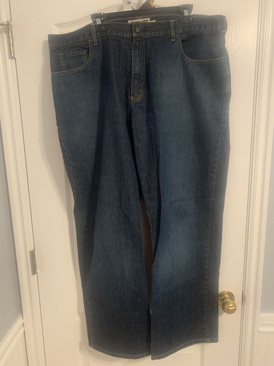 Men’s Pants Size 42” x 32”