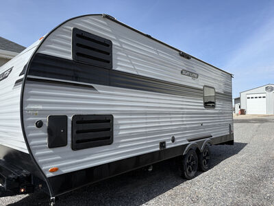 2023 Sunlite Rush 24TH Toy Hauler