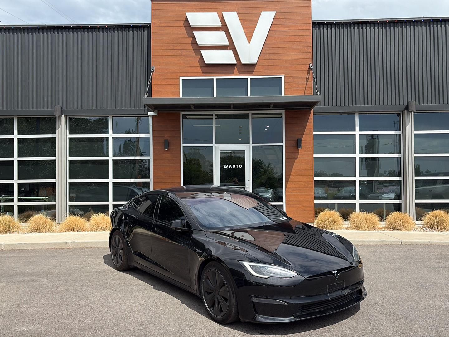 2022 Tesla Model S Base