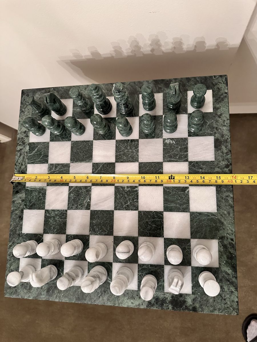 Main image 7