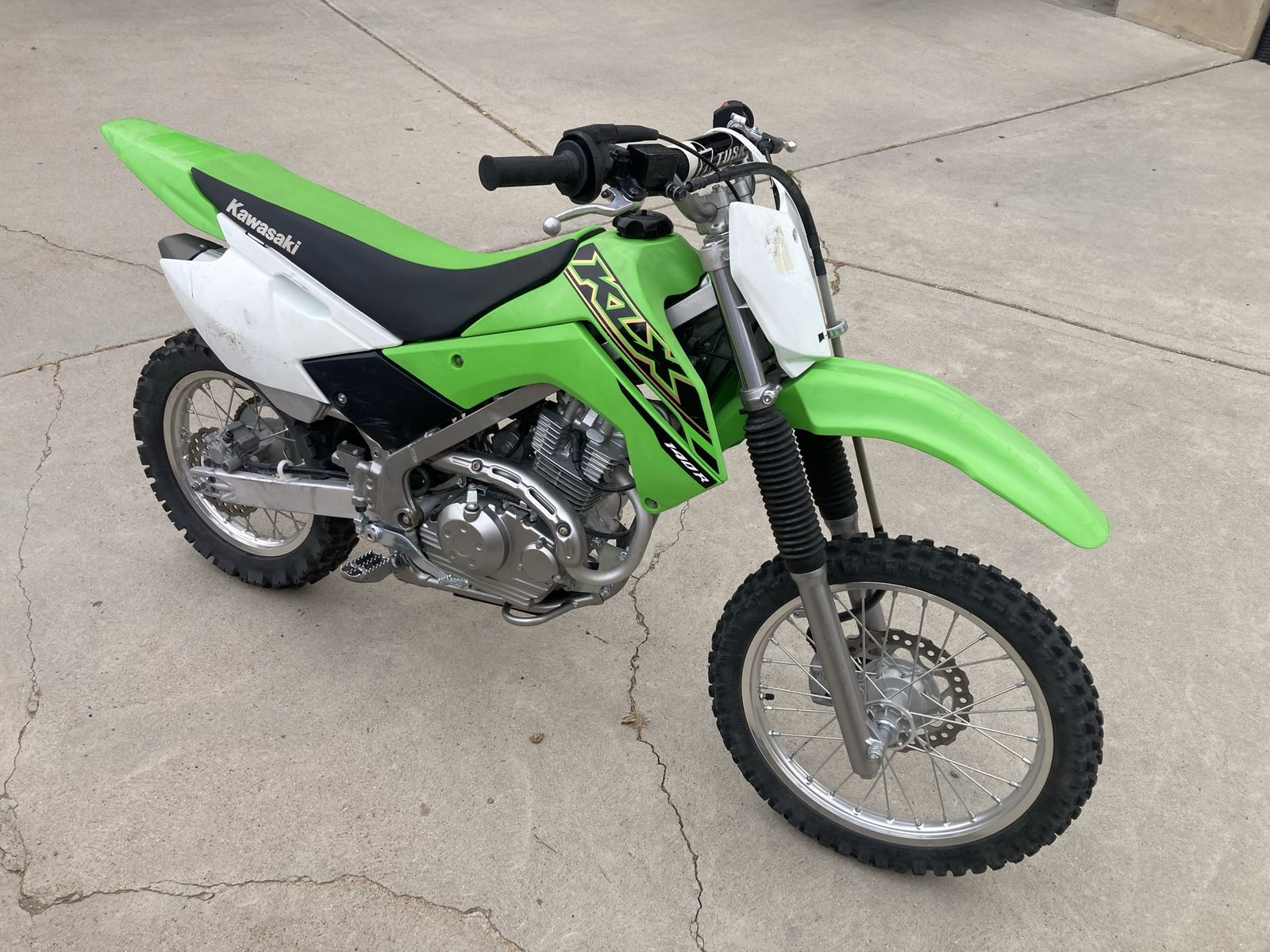 2021 Klx140