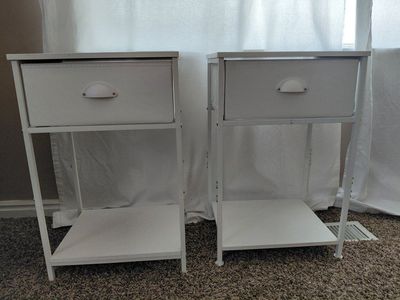 Matching White Nightstands / End Tables