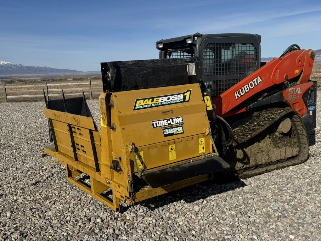Tubeline Bale Boss 3820 Hay/Straw Spreader