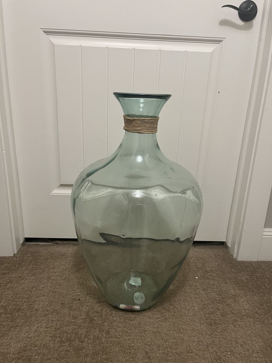 Main image 2