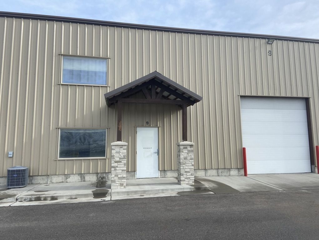 3500 Square-Foot Office Warehouse Payson