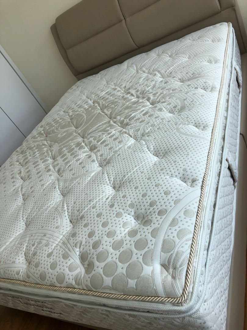Queen Mattress