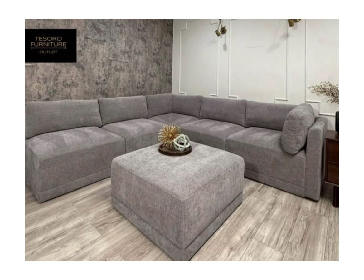 FALLON MODULAR SECTIONAL WE OFFER DELIVERY