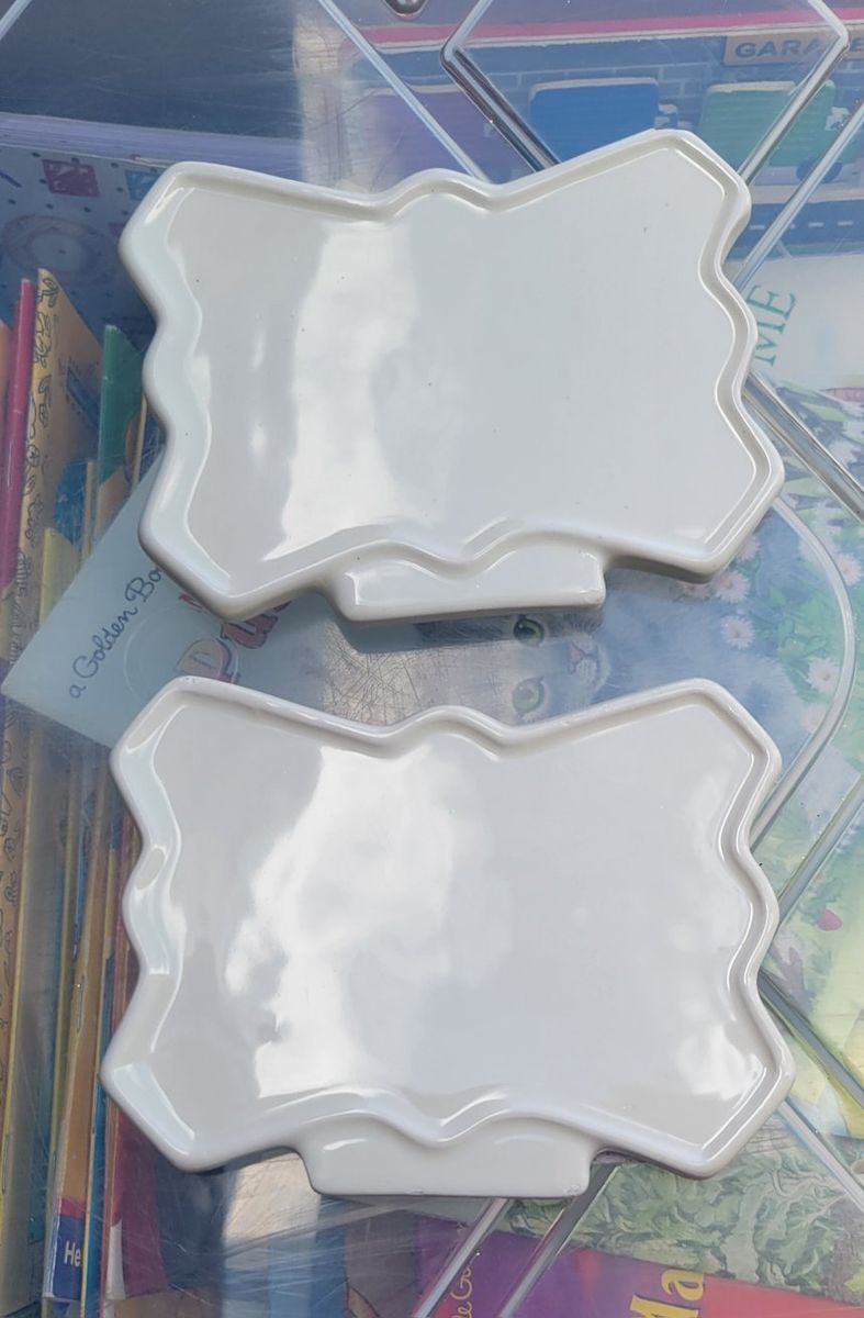 Main image 3