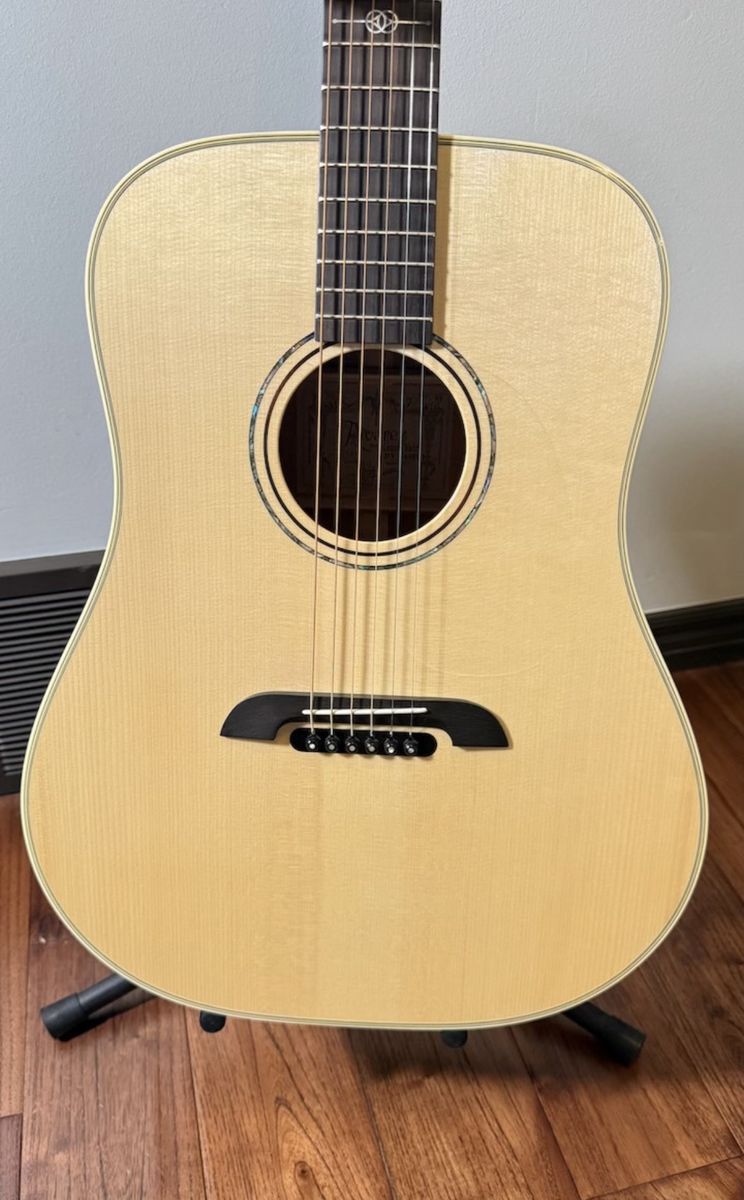 Alvarez Yairi DYM60HD