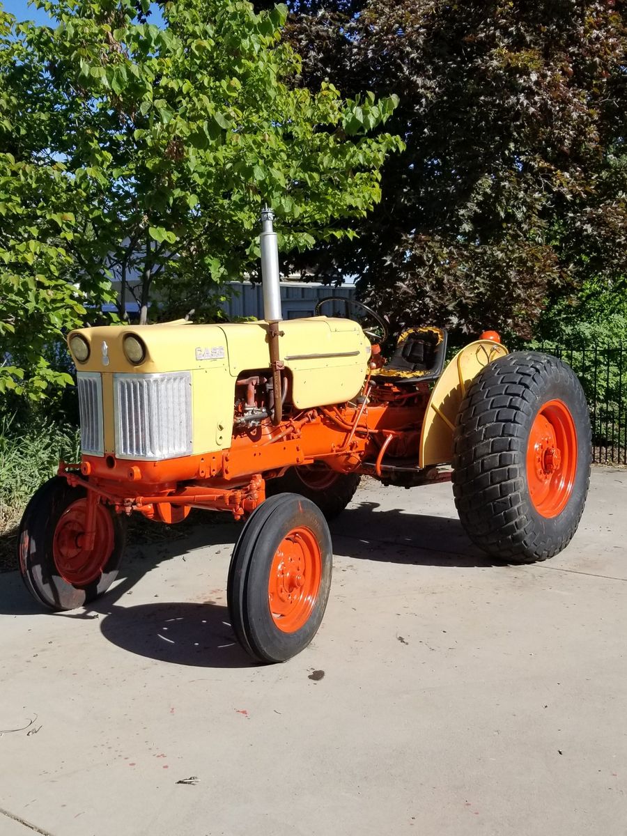 1958 Case Tractor, runs well, eagle hitch.