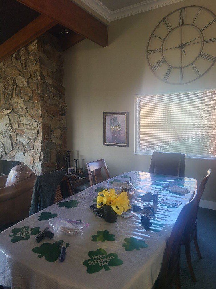 Dining room table & chairs.  SLC area