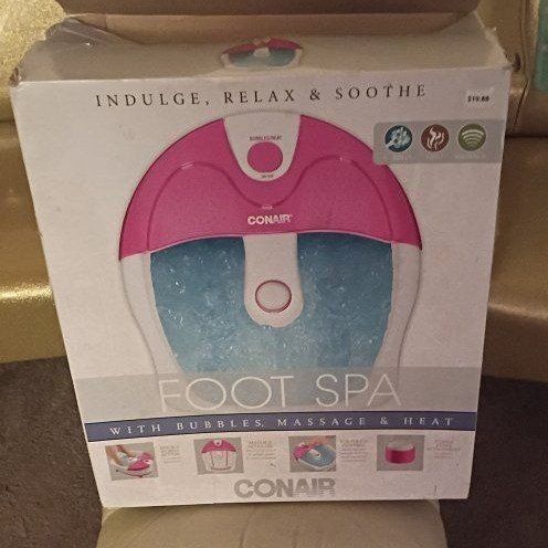 * Relaxing Foot Spa *