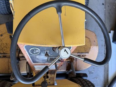 1966 Allis Chalmers Garden Tractor