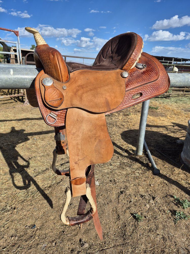 Western Saddle