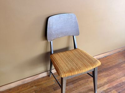 MCM Chair - Martinsville Novelty Corp