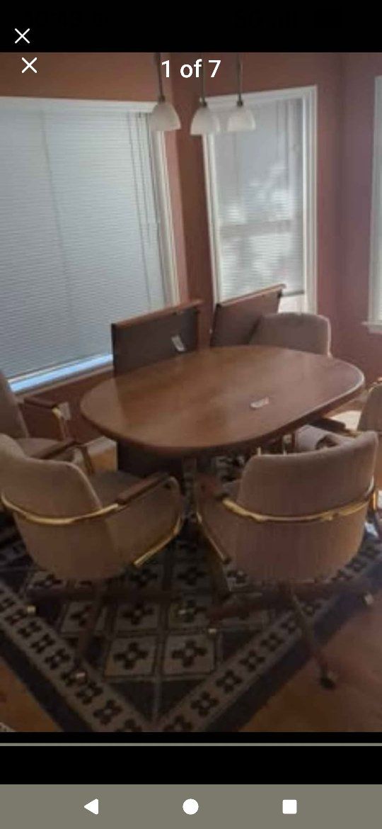 dining room table & 4 chairs