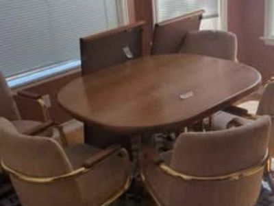 dining room table & 4 chairs