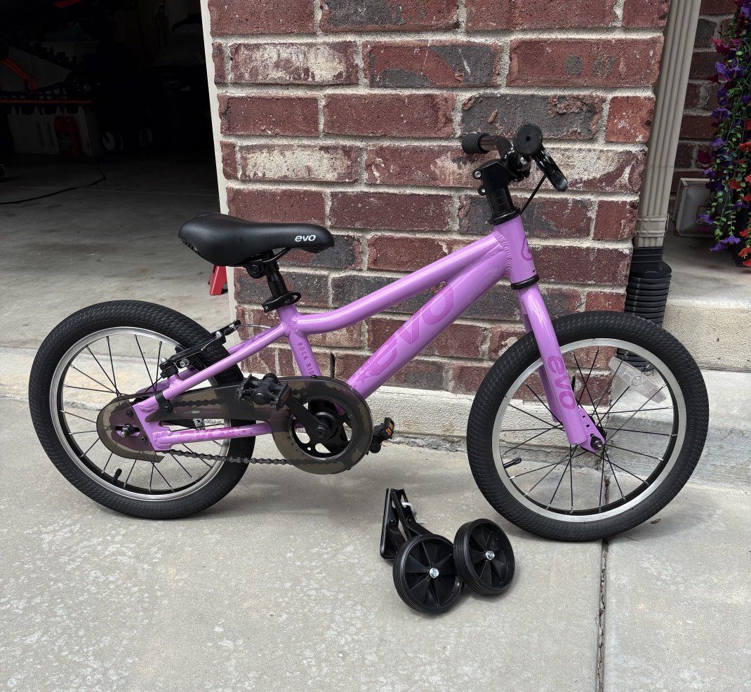Evo Rock Rider Kids Bike 16 Inch Purple with training wheels