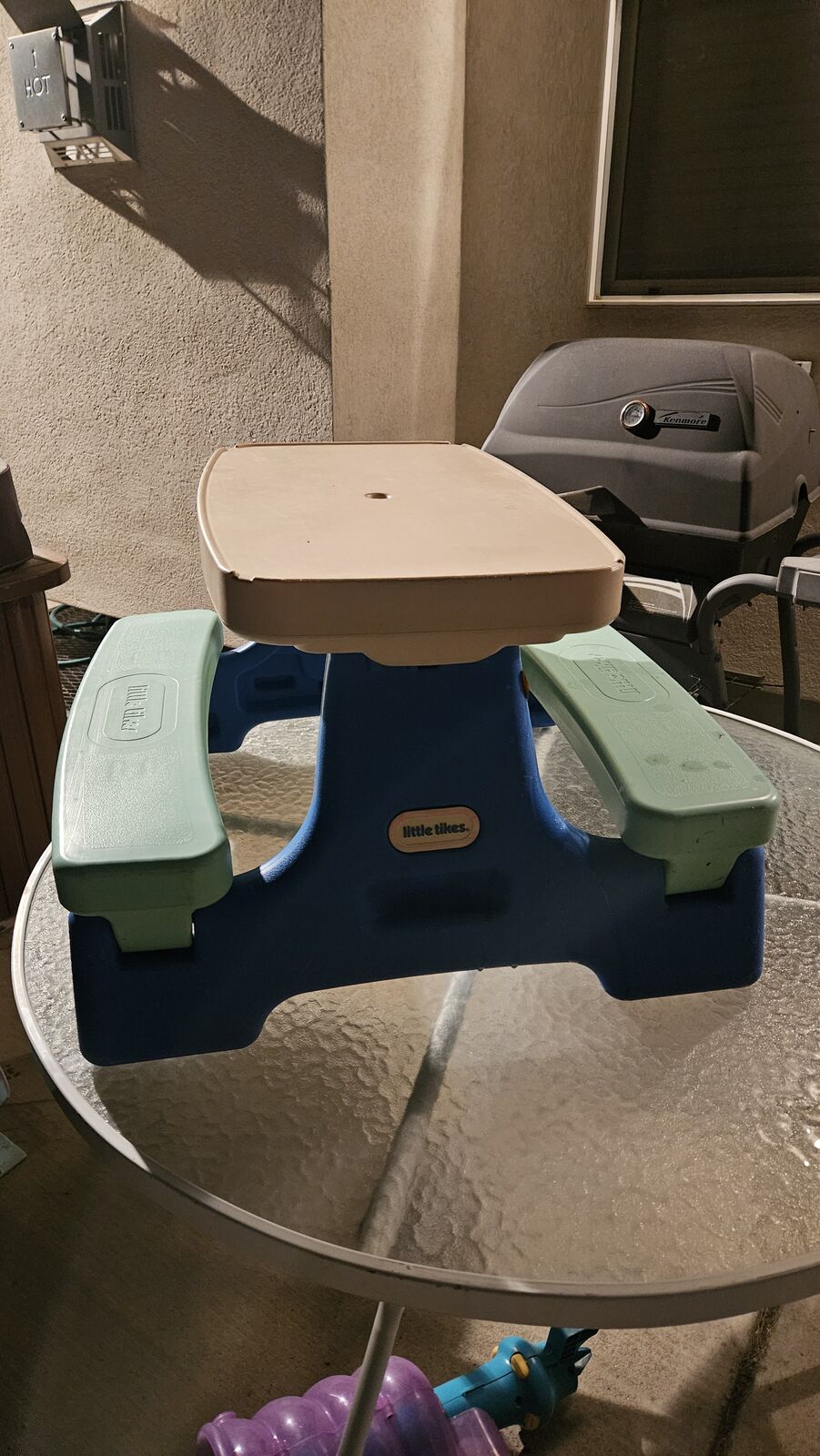Little Tikes Table