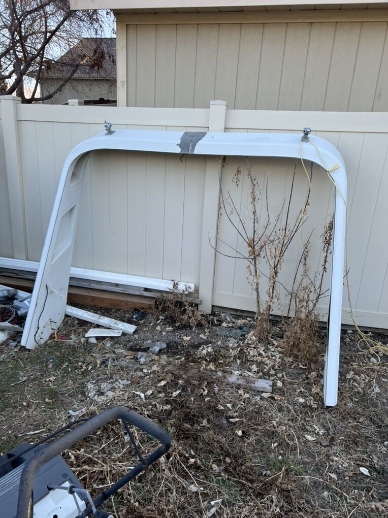 radar wing / light bridge