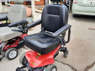 Jazzy scooter model 600 by Pride Mobility