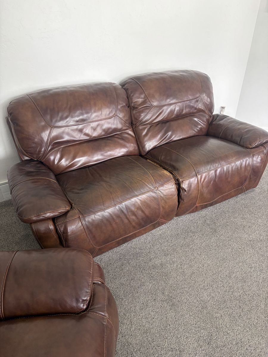 Main image 3