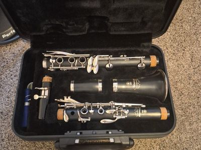 Yamaha Advantage Clarinet with Warranty