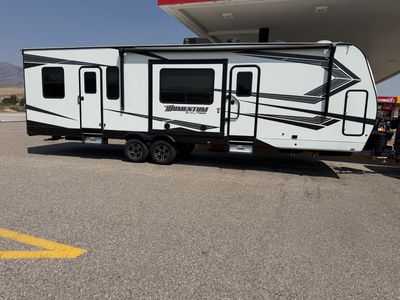2022 Grand Design Momentum G-Class 31G Toy Hauler – Garage Kept – 36 Generator Hours – $47,900