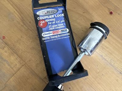 Tow Ready Coupler Lock 2" Opening