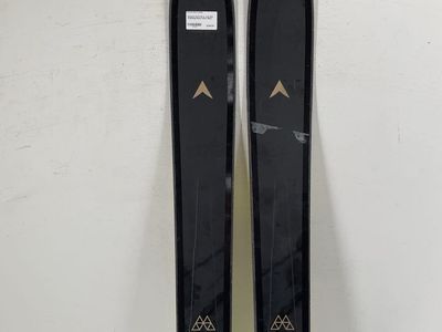 Dynastar M-Pro 99 w/ Look SPX 12 Bindings