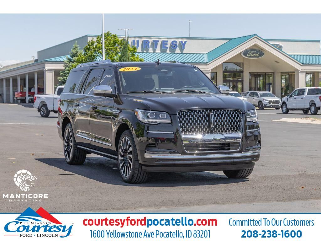 2024 Lincoln Navigator L Black Label