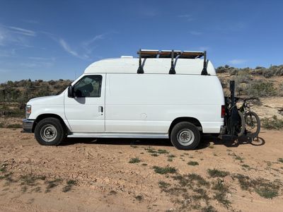 2009 Ford E-Series E-350 SD