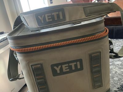 YETI Hopper Flip 12 Cooler