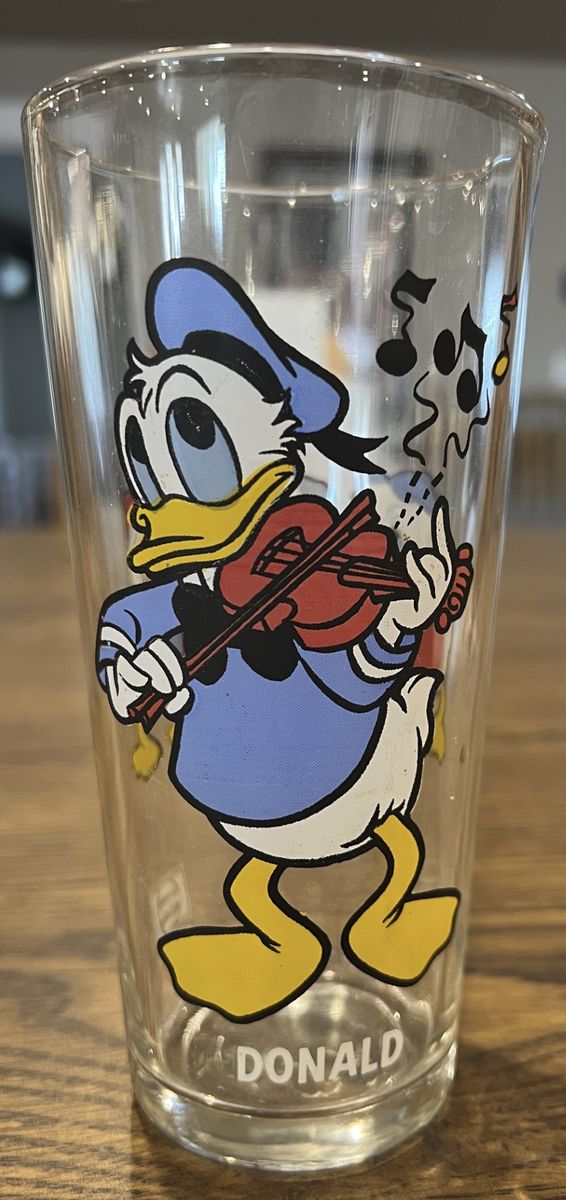 Vintage 1978 Pepsi Collector Series Disney Donald Duck & Nephews 16-ounce Glass