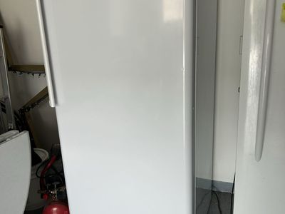 Danby Upright Freezer, White, Excellent Condition - Great for Extra Storage 16.7 cubic ft.