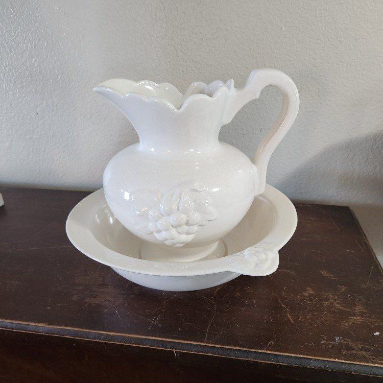 pitcher and basin