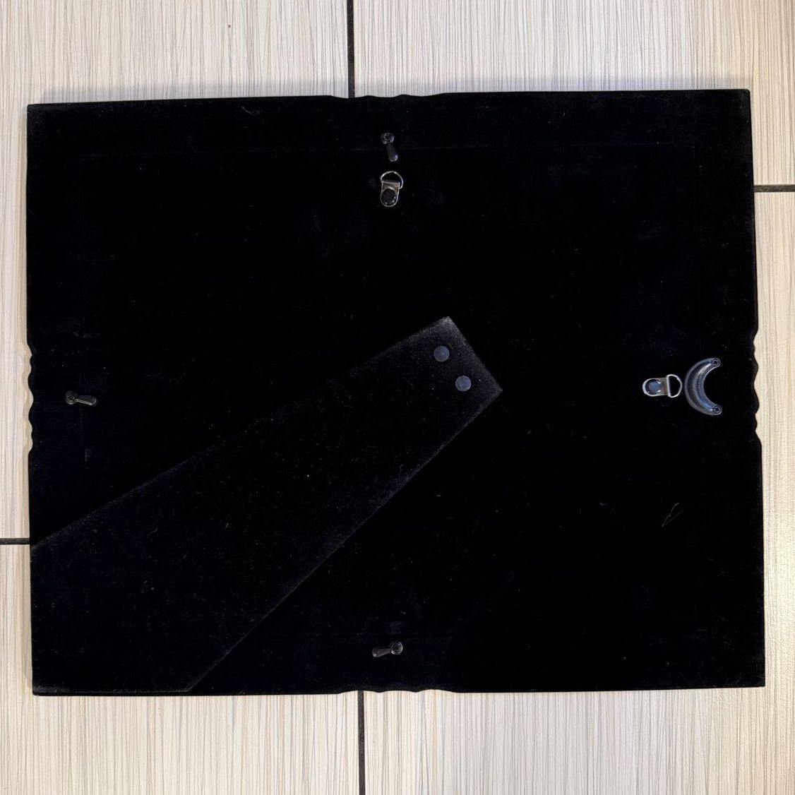 Main image 2