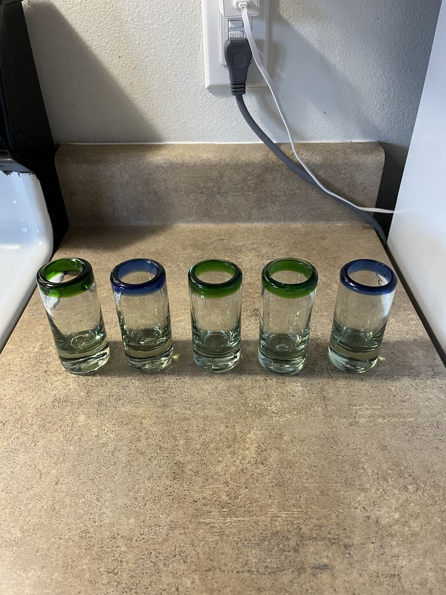 Shot glasses (5)