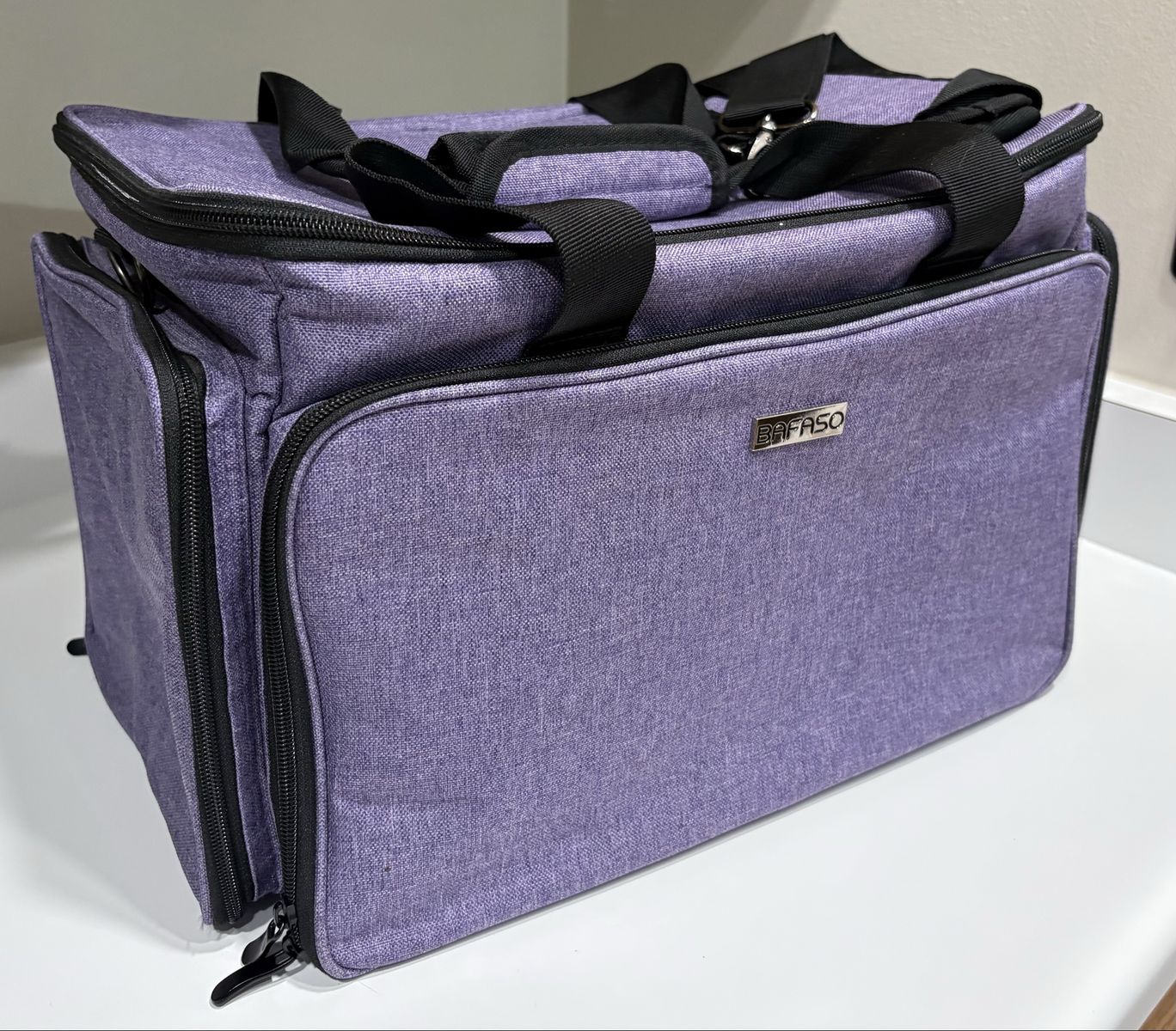 BAFASO Large Purple Make up Bag , Organizer Carrying Bag with Padded Dividers