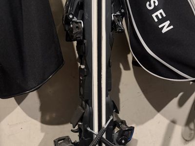 Atomic Cloud Skis 161cm with Bindings