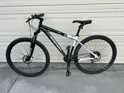 Nishiki Mountain Bike 18"