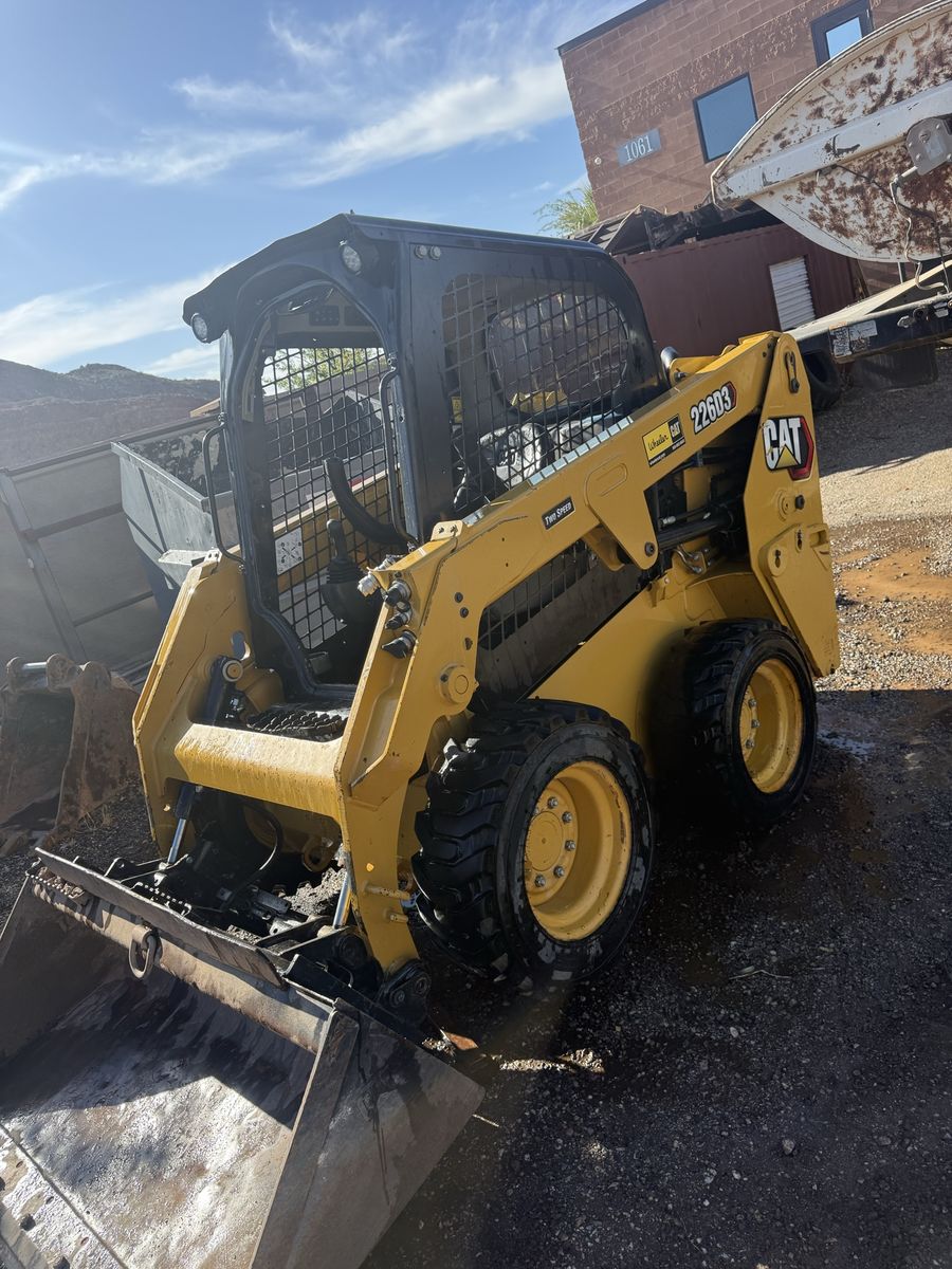 Cat 226 skid steer