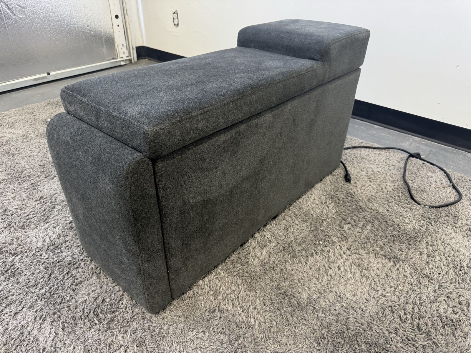 COSTCO TISDALE CONSOLE CUP SECTIONAL COUCH PIECE