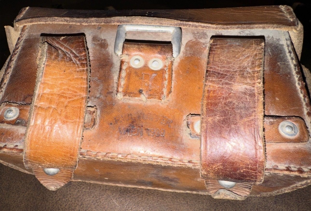 Main image 7