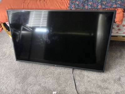 LG 50 Smart TV